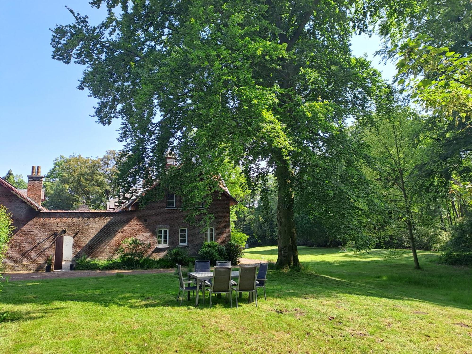 Gite Incontournable Avec Sauna Et Piscine Dans Un Petit Paradis Du Barbant Wallon Villers-la-Ville Eksteriør bilde